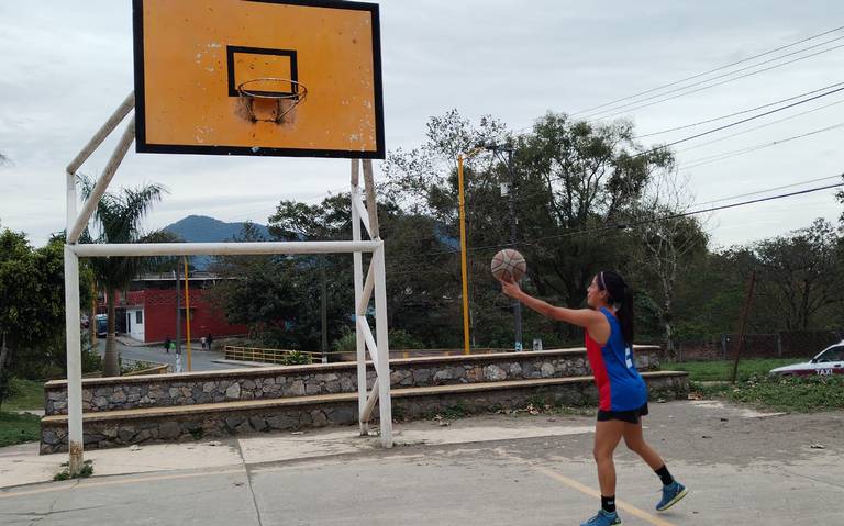 Talento en Orizaba: mujer apasionada del basquetbol - El Sol de Orizaba |  Noticias Locales, Policiacas, sobre México, Veracruz y el Mundo