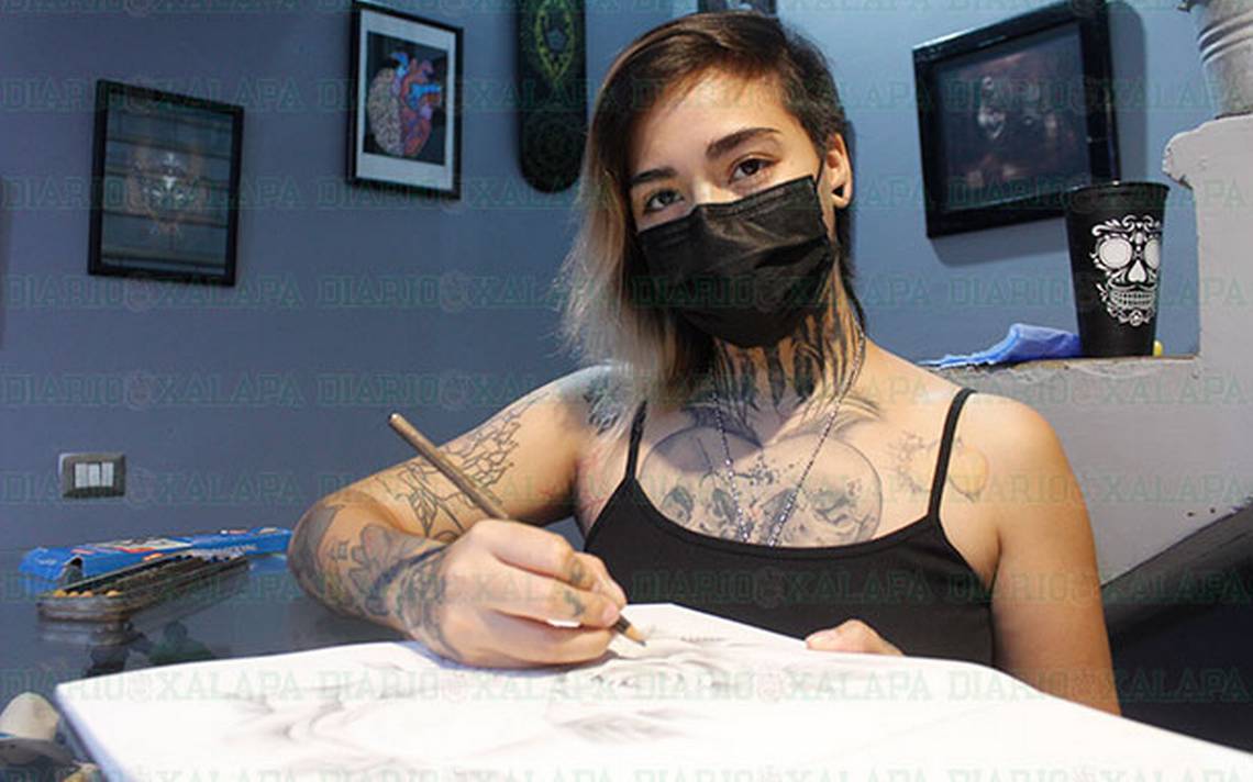 Tatuarse ya no es mal visto: Alexandra Salander ahora las personas ya no tienen tanto temor como en años pasados para marcar su piel - Diario de Xalapa